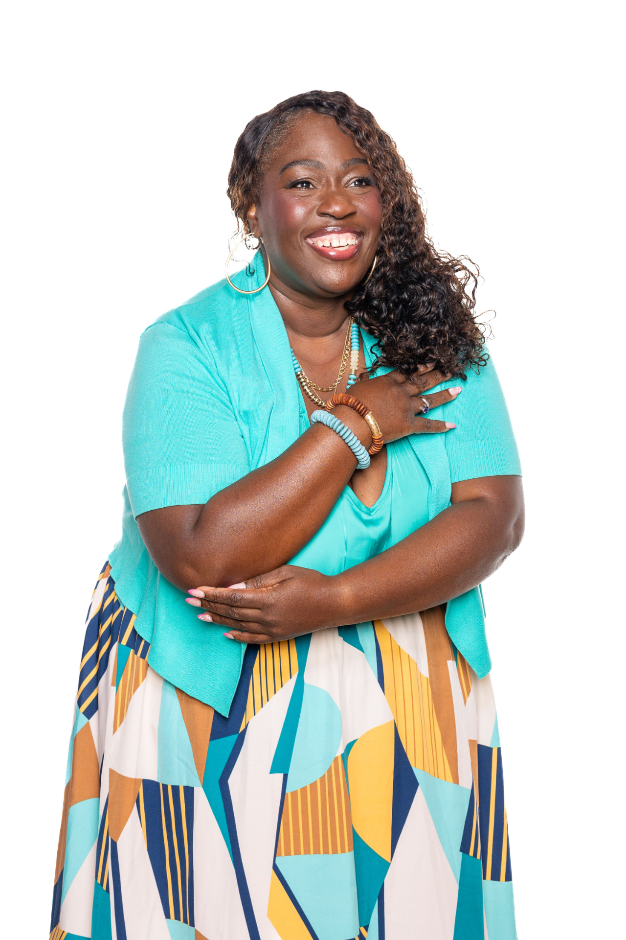 Headshot of Dr. Thenera Bailey smiling